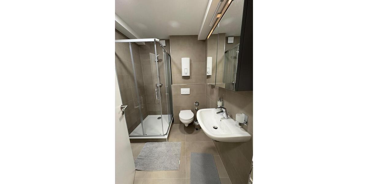 Etagenwohnung Essen Stadtbezirk II - 2 Zimmer, 55 m&sup2;, 1.300&euro; | Angebot:25887552