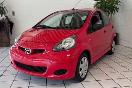Toyota Aygo (X) 77.145 km 3.400 &euro; Essen - Karnap 45329