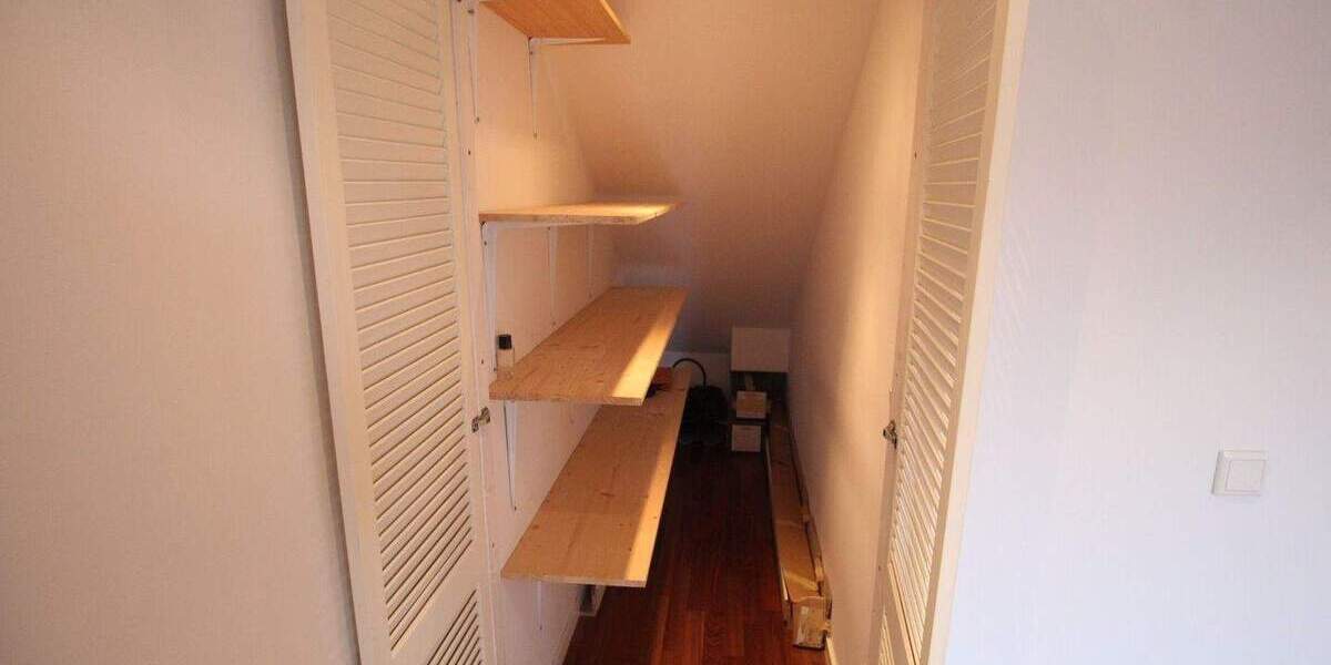 Einfamilienhaus Düsseldorf Stockum - 4 Zimmer, 105 m&sup2;, 750.000&euro; | Angebot:25769451