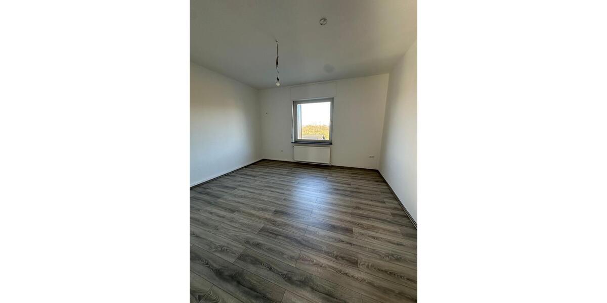 Etagenwohnung Bochum Bochum-Südwest - 3.5 Zimmer, 82 m&sup2;, 795&euro; | Angebot:25613744