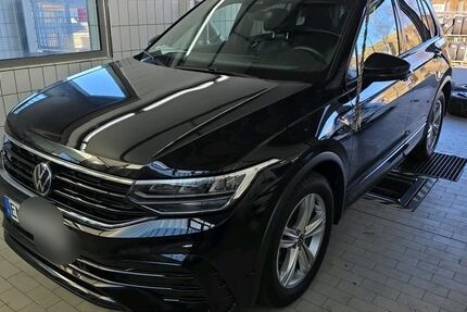 VW Tiguan 41.190 km 33.450 &euro; Hilden 40721
