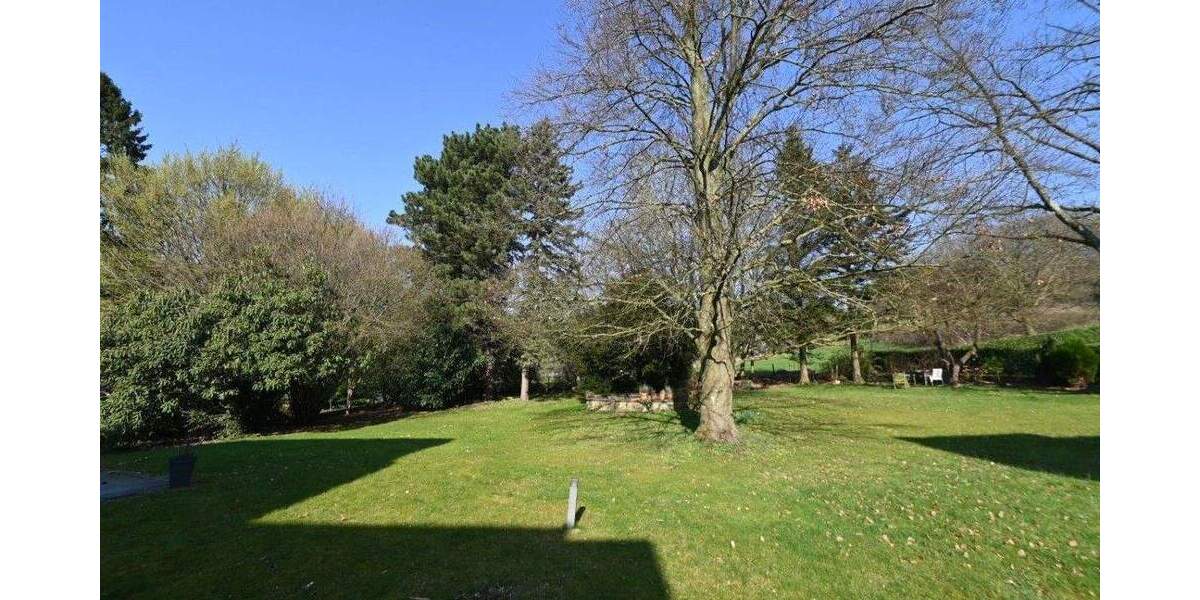 Etagenwohnung Mülheim Menden/Ickten - 4 Zimmer, 134 m&sup2;, 2.100&euro; | Angebot:25834606