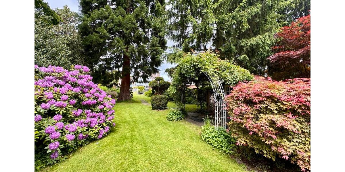 Einfamilienhaus Oberhausen Biefang - 5 Zimmer, 180 m&sup2;, 720.000&euro; | Angebot:27159896