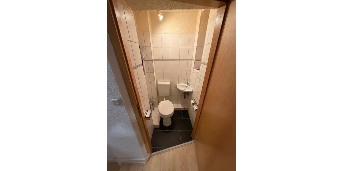Erdgeschoßwohnung Oberhausen - 3.5 Zimmer, 95 m&sup2;, 1.500&euro; | Angebot:25926370