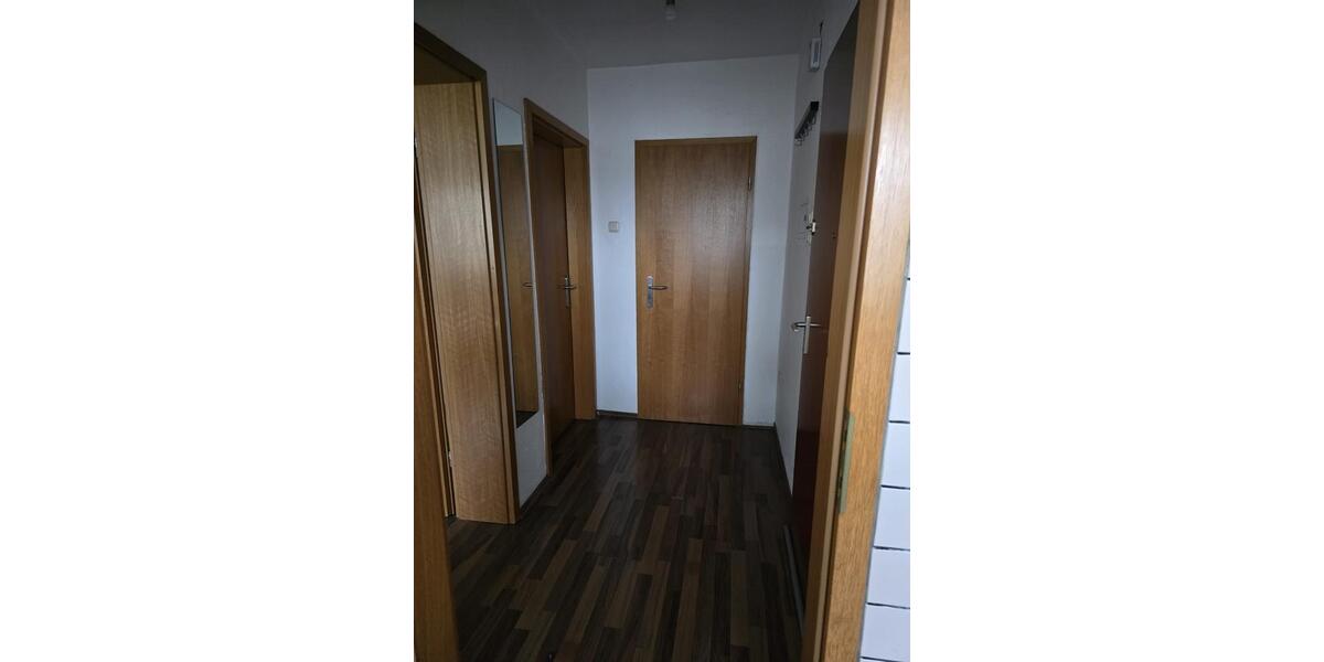 Etagenwohnung Duisburg Huckingen - 2 Zimmer, 43 m&sup2;, 635&euro; | Angebot:25637317
