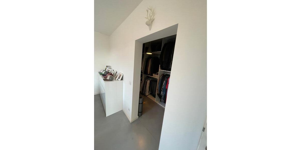 Einfamilienhaus Essen Stadtbezirk VIII - 2.5 Zimmer, 116 m&sup2;, 595.000&euro; | Angebot:26050224