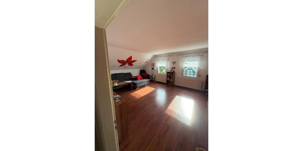 Einfamilienhaus Remscheid Reinshagen - 10 Zimmer, 250 m&sup2;, 425.000&euro; | Angebot:27519774