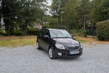 Skoda Fabia 180.300 km 2.800 &euro; Wuppertal 42349