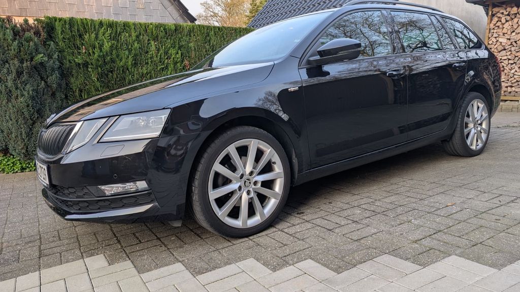 Skoda Octavia 85.000 km 15.499 &euro; Essen 45327
