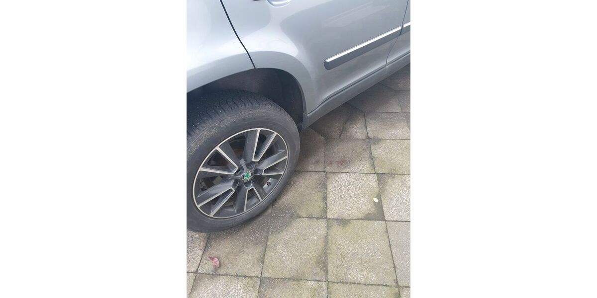Skoda Yeti 102.450 km 9.500 &euro; Bochum 44892