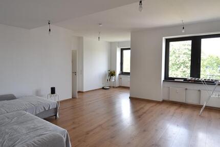 Wohnung Düsseldorf Stadtbezirk 2 - 3 Zimmer, 90 m&sup2;, 1.510&euro; | Angebot:23769123
