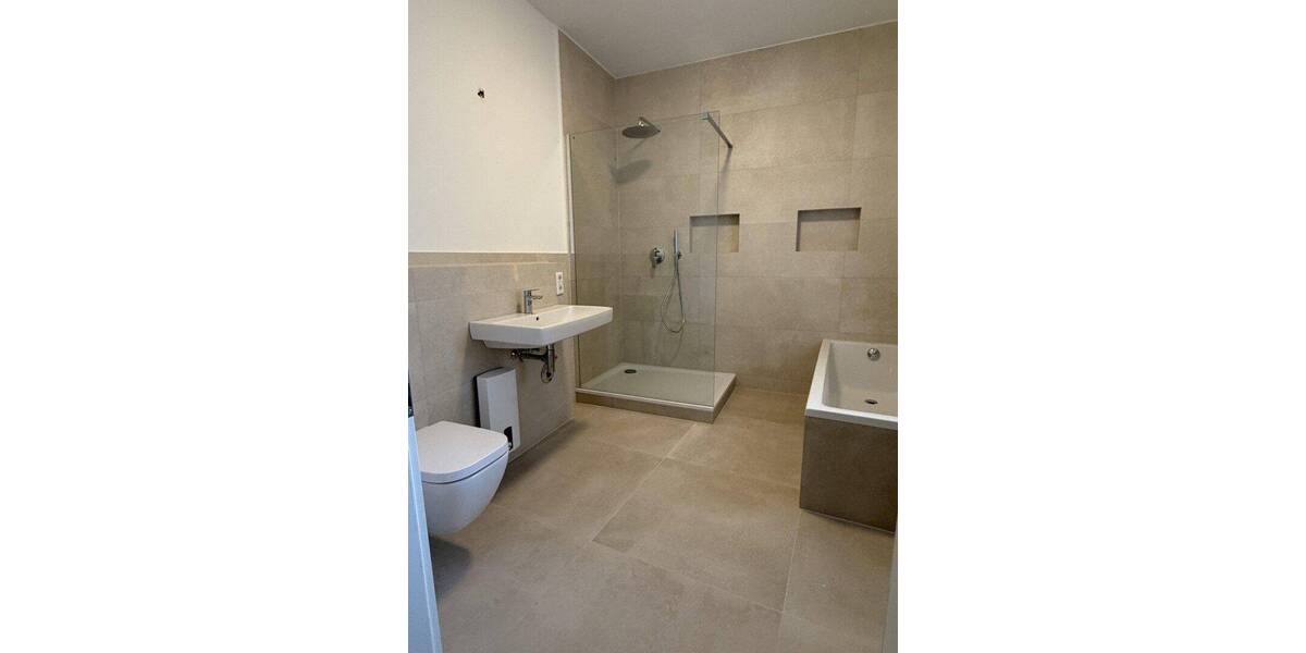 Terrassenwohnung LANGENFELD Immigrath - 2 Zimmer, 85 m&sup2;, 1.200&euro; | Angebot:26819309