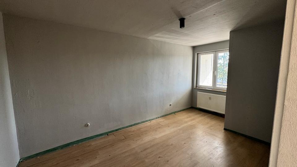Hochparterre Oberhausen Schmachtendorf - 1 Zimmer, 50 m&sup2;, 550&euro; | Angebot:25991566