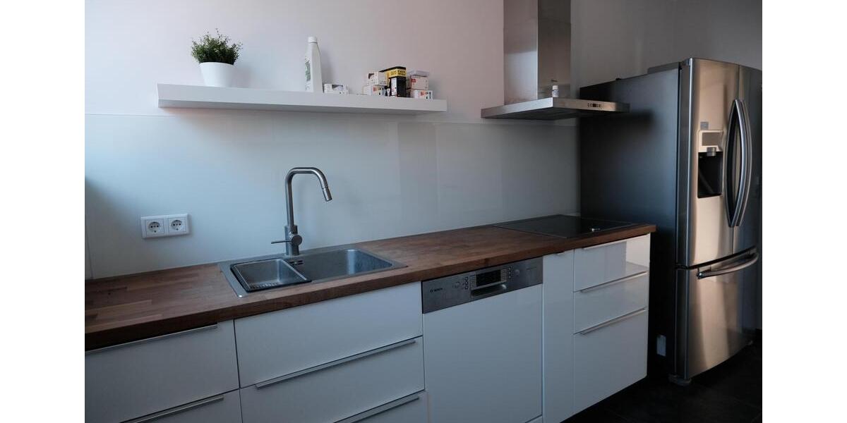 Dachgeschoßwohnung Duisburg Hochheide - 4 Zimmer, 120 m&sup2;, 1.150&euro; | Angebot:25640742