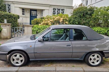 Opel Kadett 53.030 km 12.500 &euro; Mülheim an der Ruhr 45473