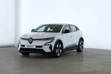 Renault Megane E-Tech 30.333 km 16.880 &euro; Oberhausen 46049