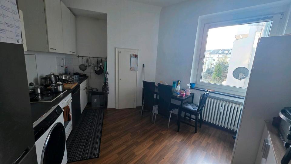 Etagenwohnung Düsseldorf Düsseltal - 2 Zimmer, 67 m&sup2;, 908&euro; | Angebot:25335124