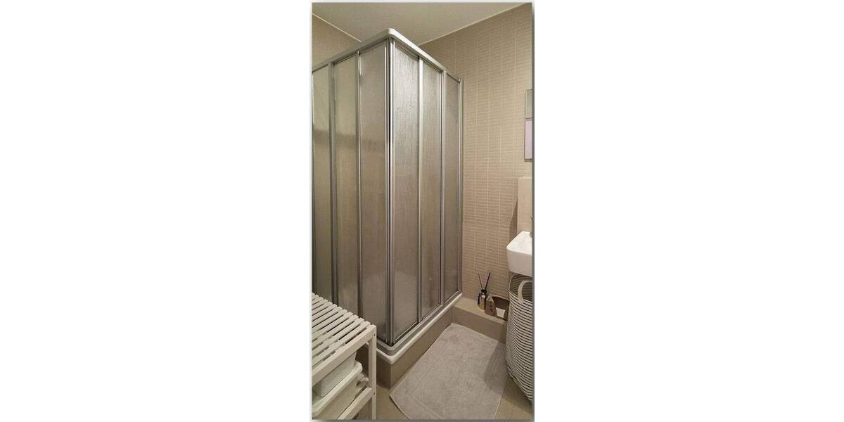 Etagenwohnung Düsseldorf Altstadt - 2 Zimmer, 47 m&sup2;, 980&euro; | Angebot:26820182