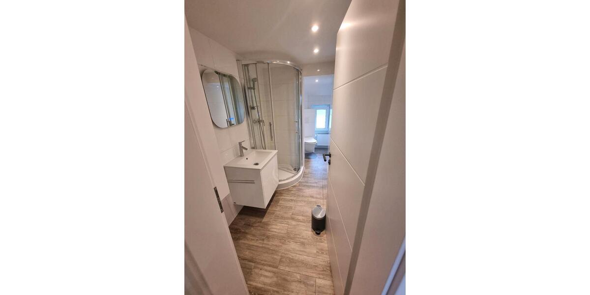 Dachgeschoßwohnung Wuppertal Lichtenplatz - 3 Zimmer, 80 m&sup2;, 980&euro; | Angebot:23369823