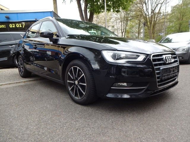 Audi A3 208.000 km 6.700 &euro; Essen 45276