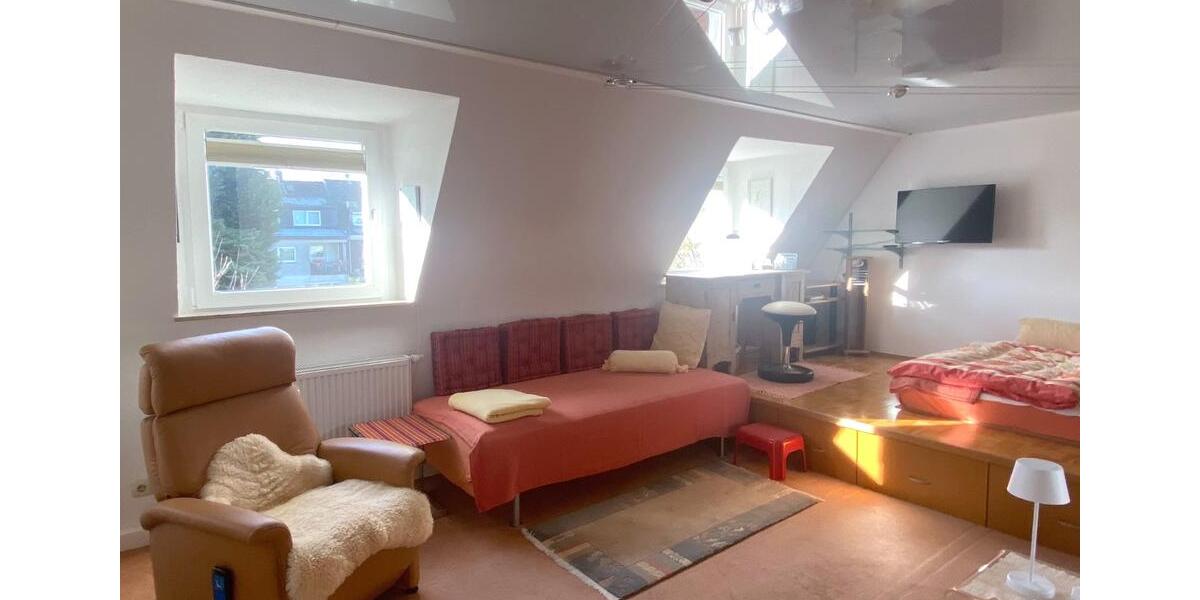 Etagenwohnung Essen Stadtbezirk III - 1 Zimmer, 45 m&sup2;, 650&euro; | Angebot:27533578
