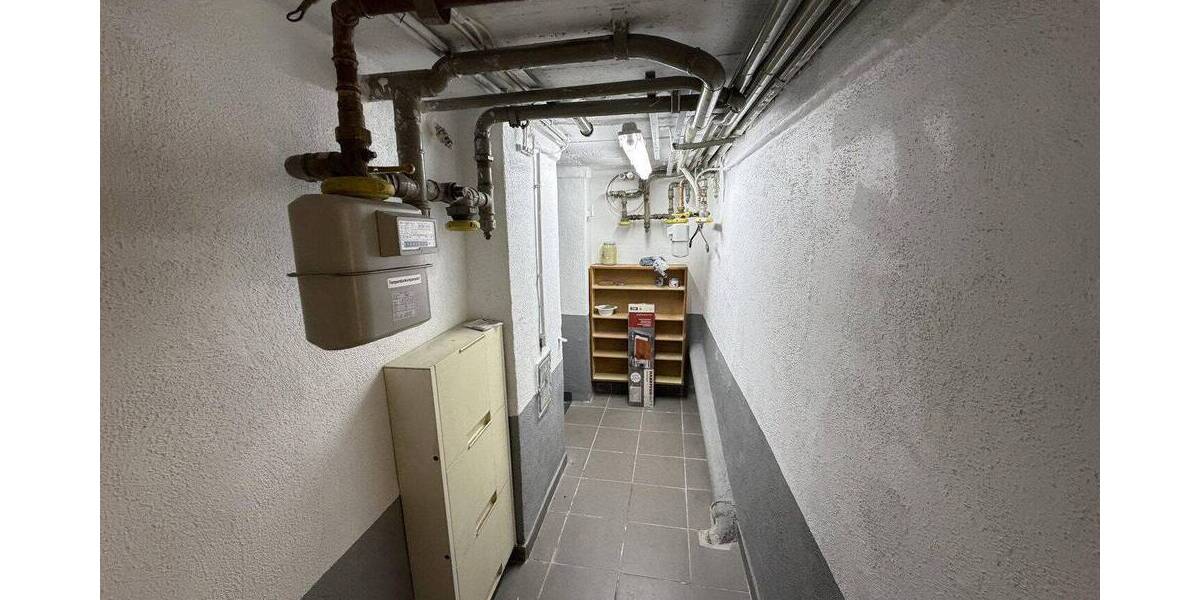 Mehrfamilienhaus, Wohnhaus Essen Stoppenberg - 9 Zimmer, 221 m&sup2;, 299.000&euro; | Angebot:25897495