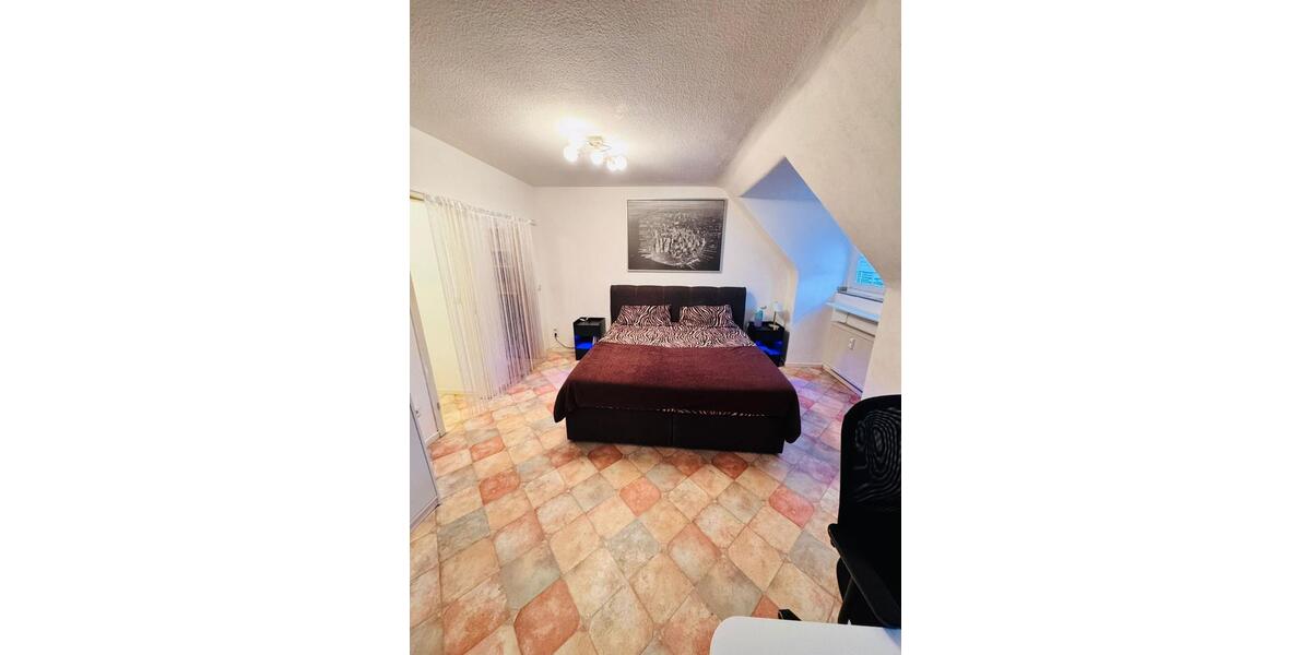 Etagenwohnung Düsseldorf Pempelfort - 2 Zimmer, 56 m&sup2;, 750&euro; | Angebot:25478986