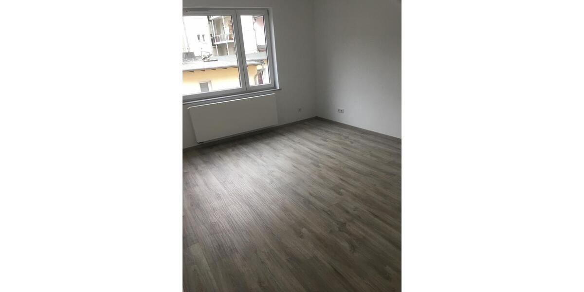 Etagenwohnung Wuppertal Gemarkung Elberfeld - 2 Zimmer, 65 m&sup2;, 685&euro; | Angebot:25725474