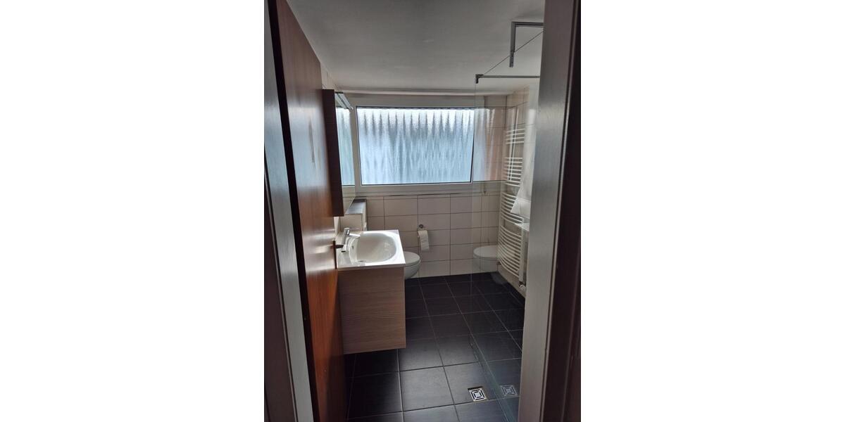 Etagenwohnung Wuppertal Barmen - 3 Zimmer, 80 m&sup2;, 670&euro; | Angebot:27572062