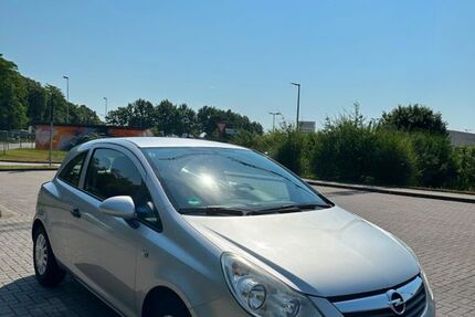 Opel Corsa 163.200 km 2.900 &euro; Herne 44629