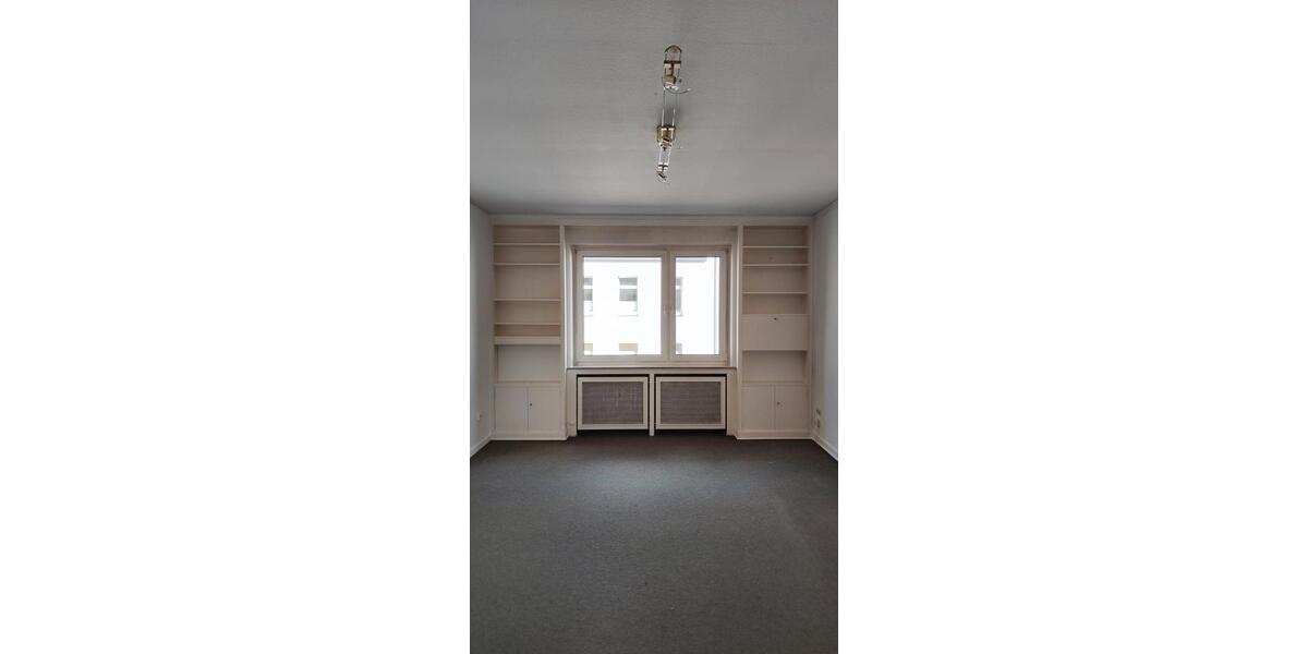 Etagenwohnung Duisburg Duisburg-Mitte - 2 Zimmer, 69 m&sup2;, 490&euro; | Angebot:27555692