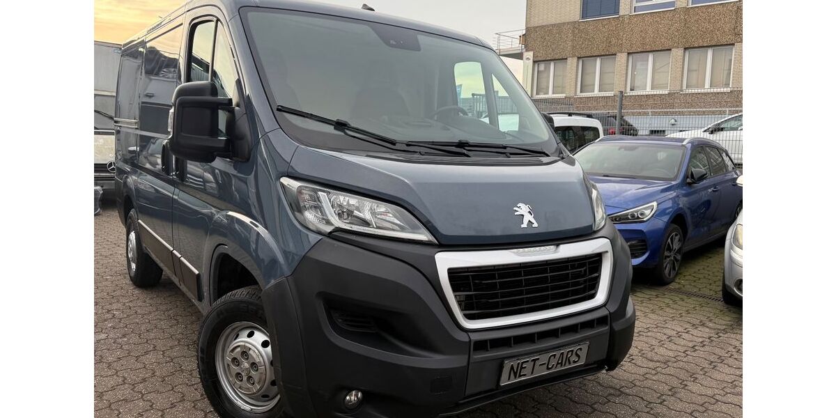 Peugeot Boxer 150.000 km 12.950 &euro; Hilden 40721
