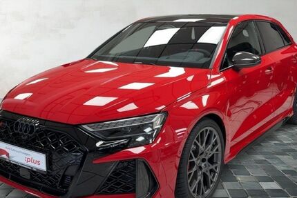 Audi RS3 3.000 km 74.850 &euro; Wermelskirchen 42929