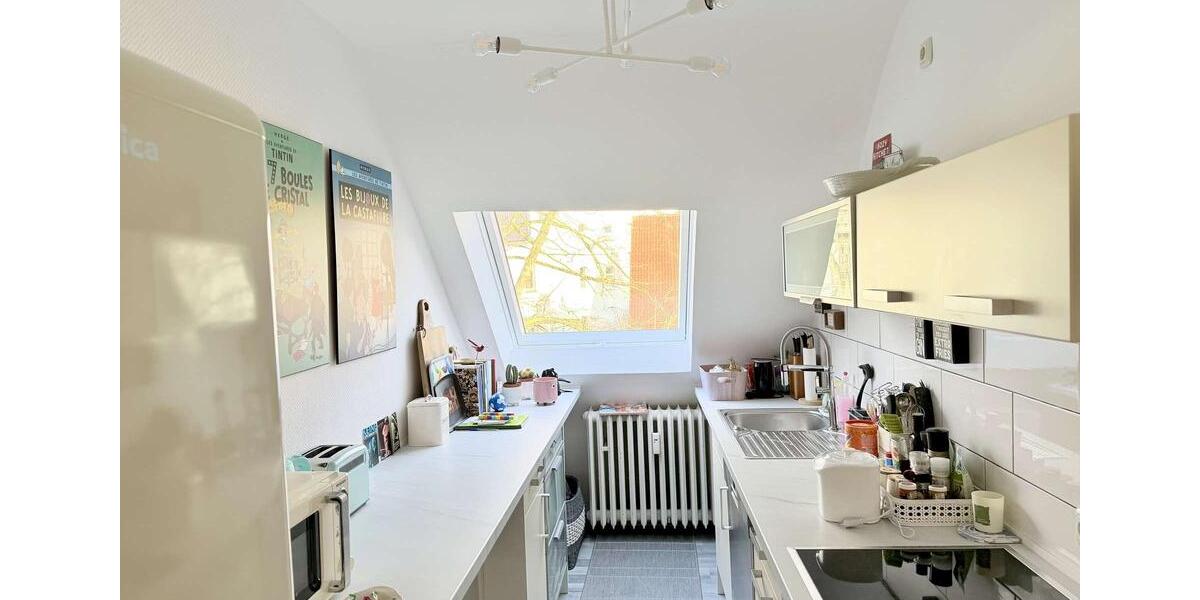 Dachgeschoßwohnung Essen Stadtbezirk II - 3 Zimmer, 66 m&sup2;, 650&euro; | Angebot:24813812