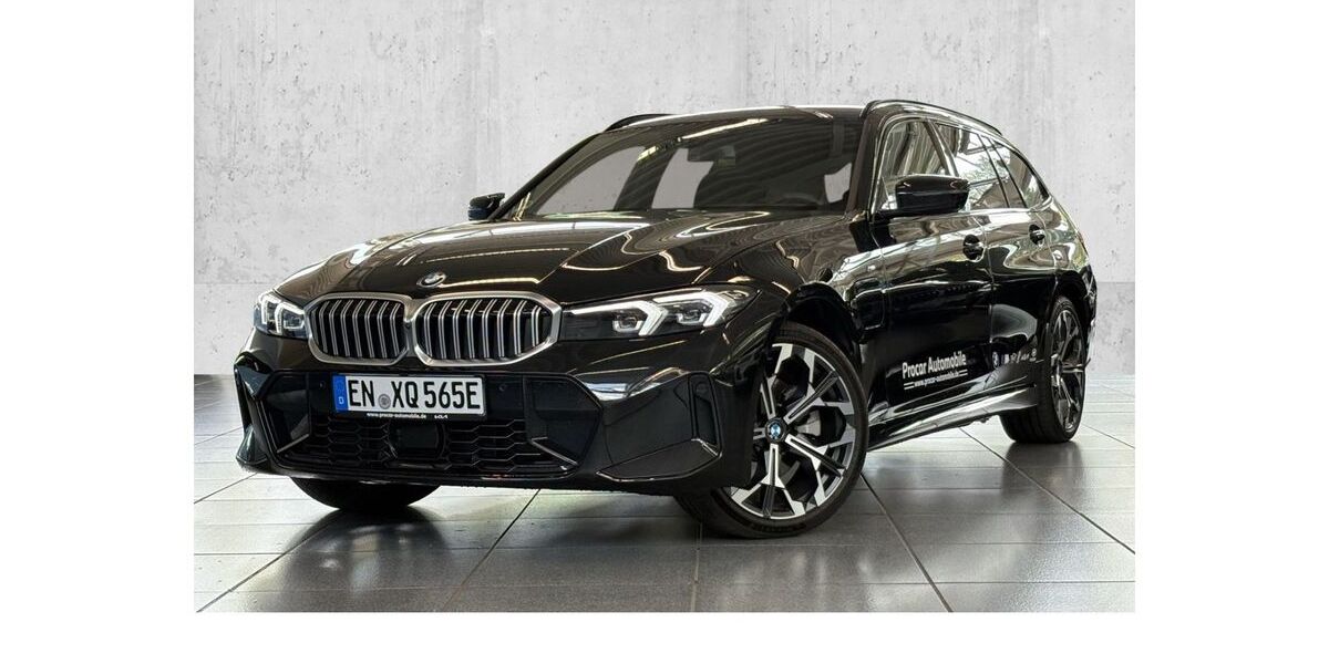 BMW 330 12.490 km 51.990 &euro; Sprockhövel 45549