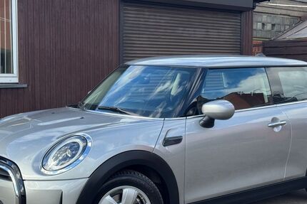 Mini Cooper 42.000 km 17.950 &euro; Duisburg 47179