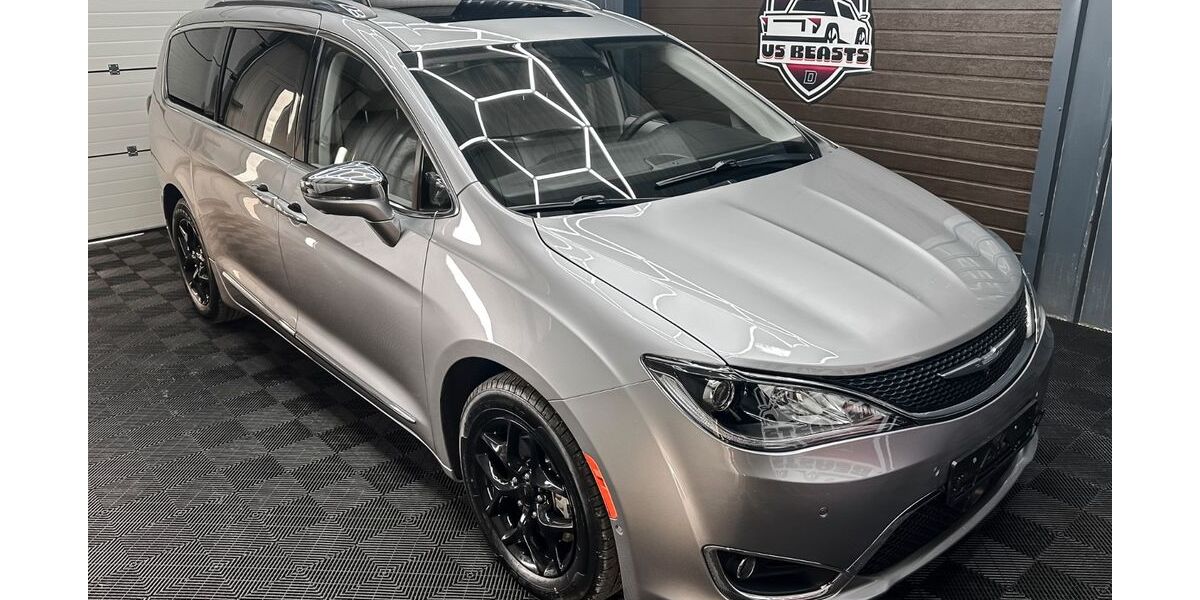 Chrysler Pacifica 61.000 km 26.490 &euro; Bochum 44809