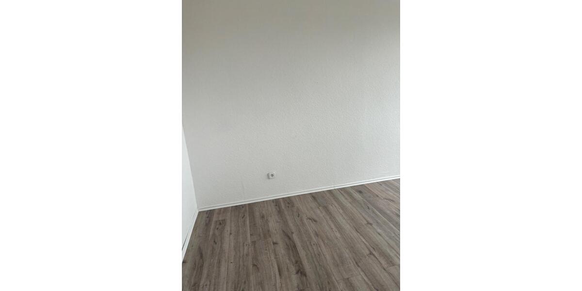 Etagenwohnung Oberhausen - 2 Zimmer, 64 m&sup2;, 450&euro; | Angebot:25992882
