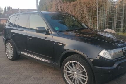 BMW X3 281.000 km 3.999 &euro; Gelsenkirchen 45897