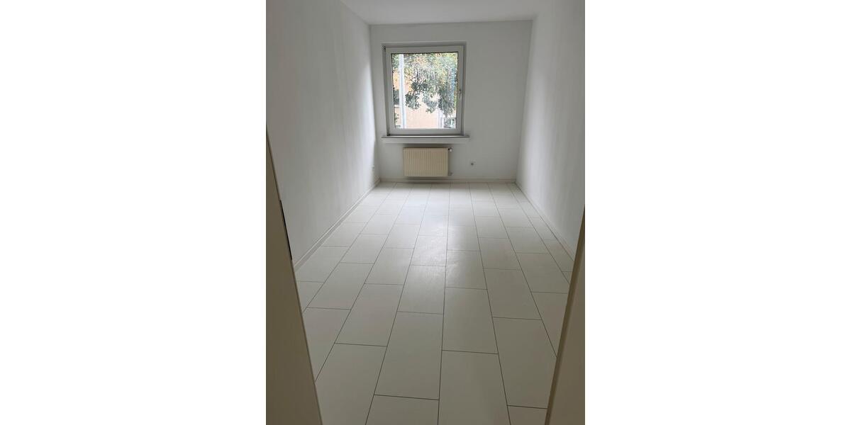 Etagenwohnung Duisburg Duisburg-Mitte - 3.5 Zimmer, 70 m&sup2;, 169.000&euro; | Angebot:27534152