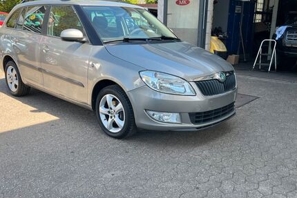 Skoda Fabia 230.000 km 3.480 &euro; Essen 45141