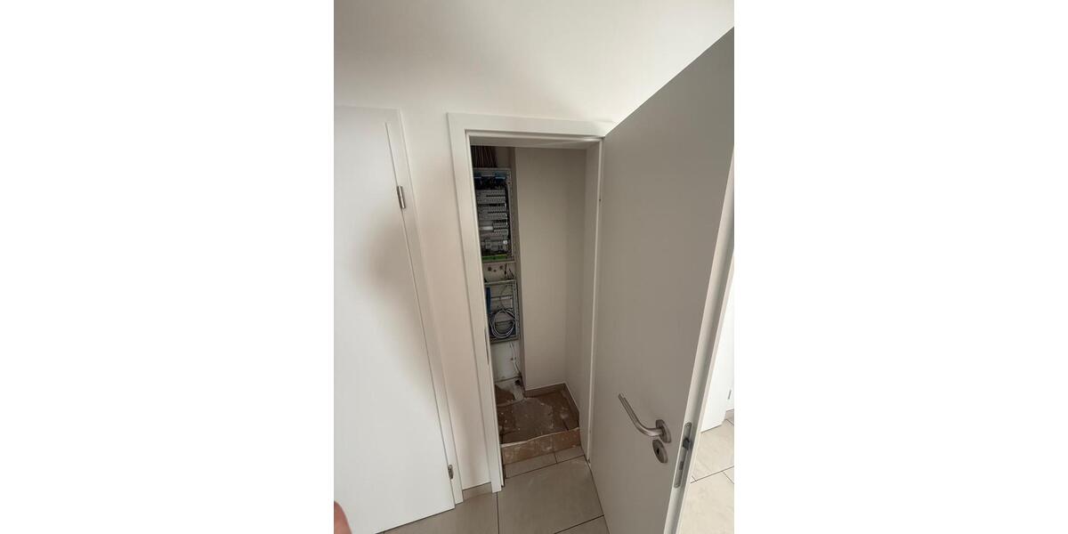 Etagenwohnung Duisburg Angerhausen - 4 Zimmer, 120 m&sup2;, 1.440&euro; | Angebot:27570424