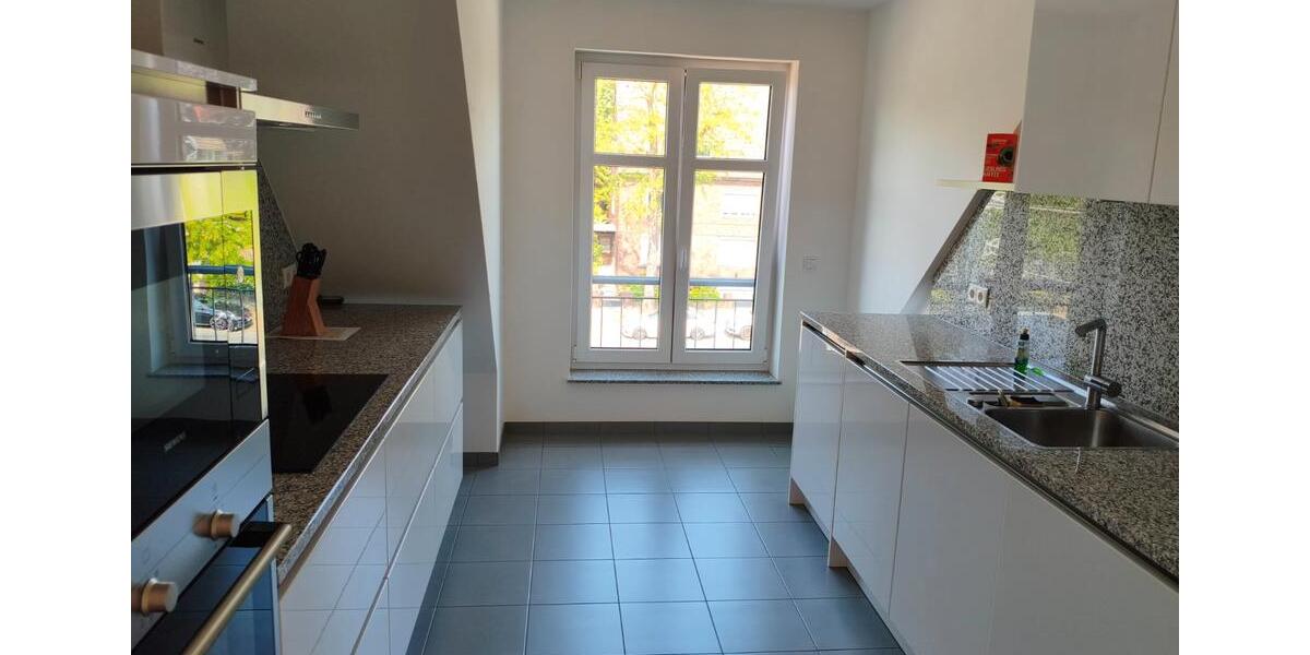 Dachgeschoßwohnung Düsseldorf Stadtbezirk 3 - 3 Zimmer, 87 m&sup2;, 495.000&euro; | Angebot:26765390