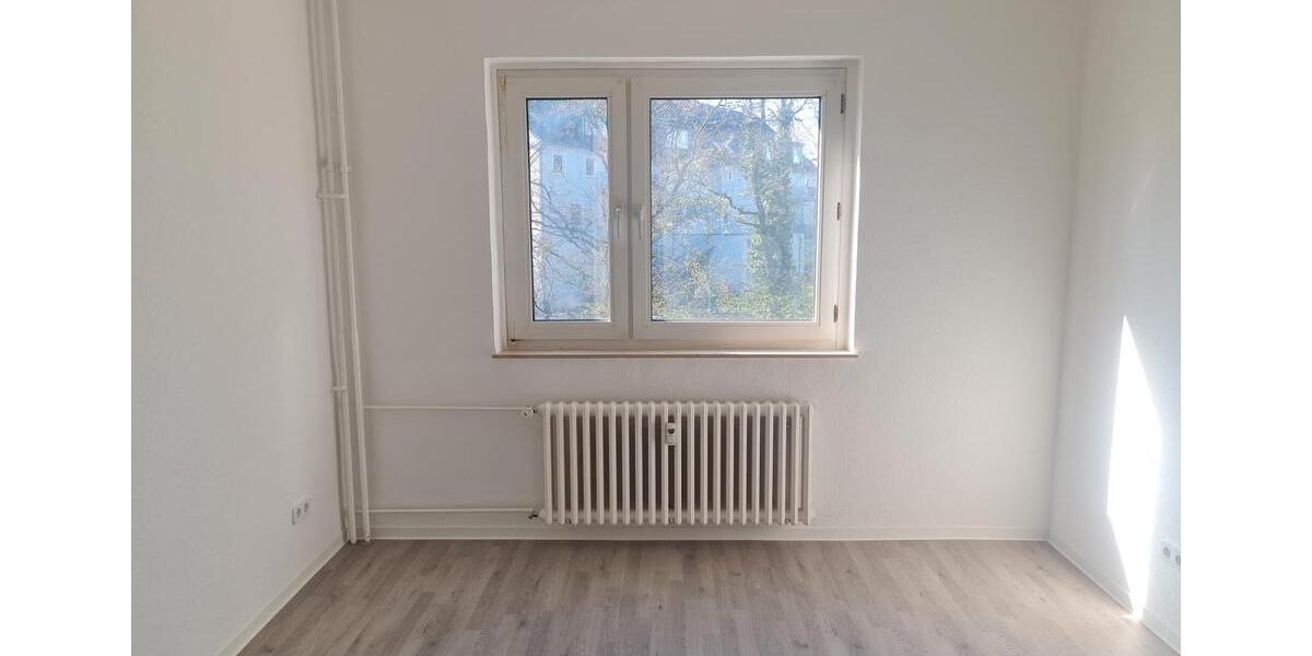 Etagenwohnung Duisburg Hamborn - 3 Zimmer, 57 m&sup2;, 400&euro; | Angebot:25782973
