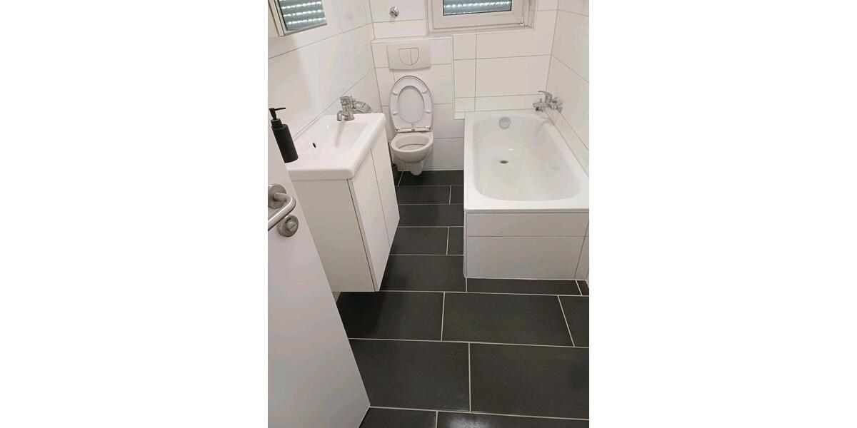 Erdgeschoßwohnung Bochum Bochum-Mitte - 3 Zimmer, 78 m&sup2;, 1.000&euro; | Angebot:25834693