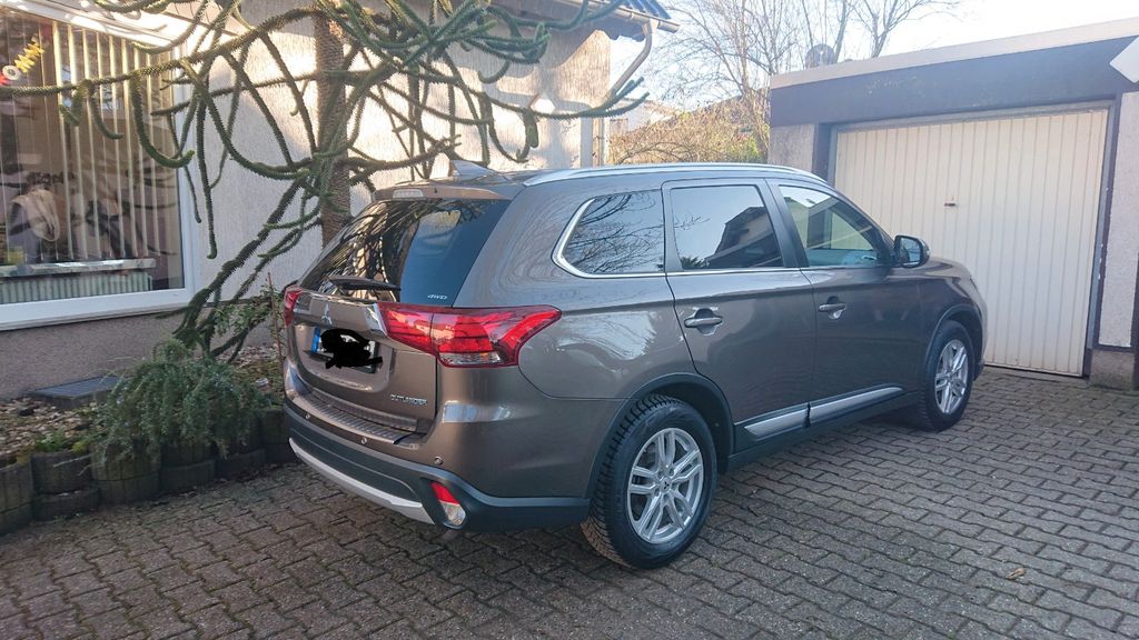 Mitsubishi Outlander 109.000 km 19.300 &euro; Hagen 58099