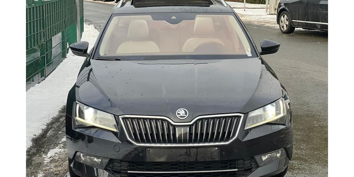 Skoda Superb 339.196 km 8.499 &euro; Essen 45276