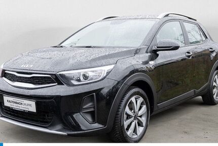 Kia Stonic 29.325 km 15.890 &euro; Remscheid 42897