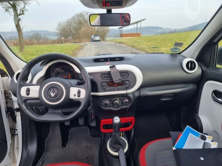 Renault Twingo 115.800 km 6.199 &euro; Remscheid 42853