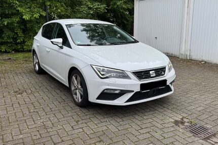 Seat Leon 90.000 km 14.799 &euro; Essen 45327